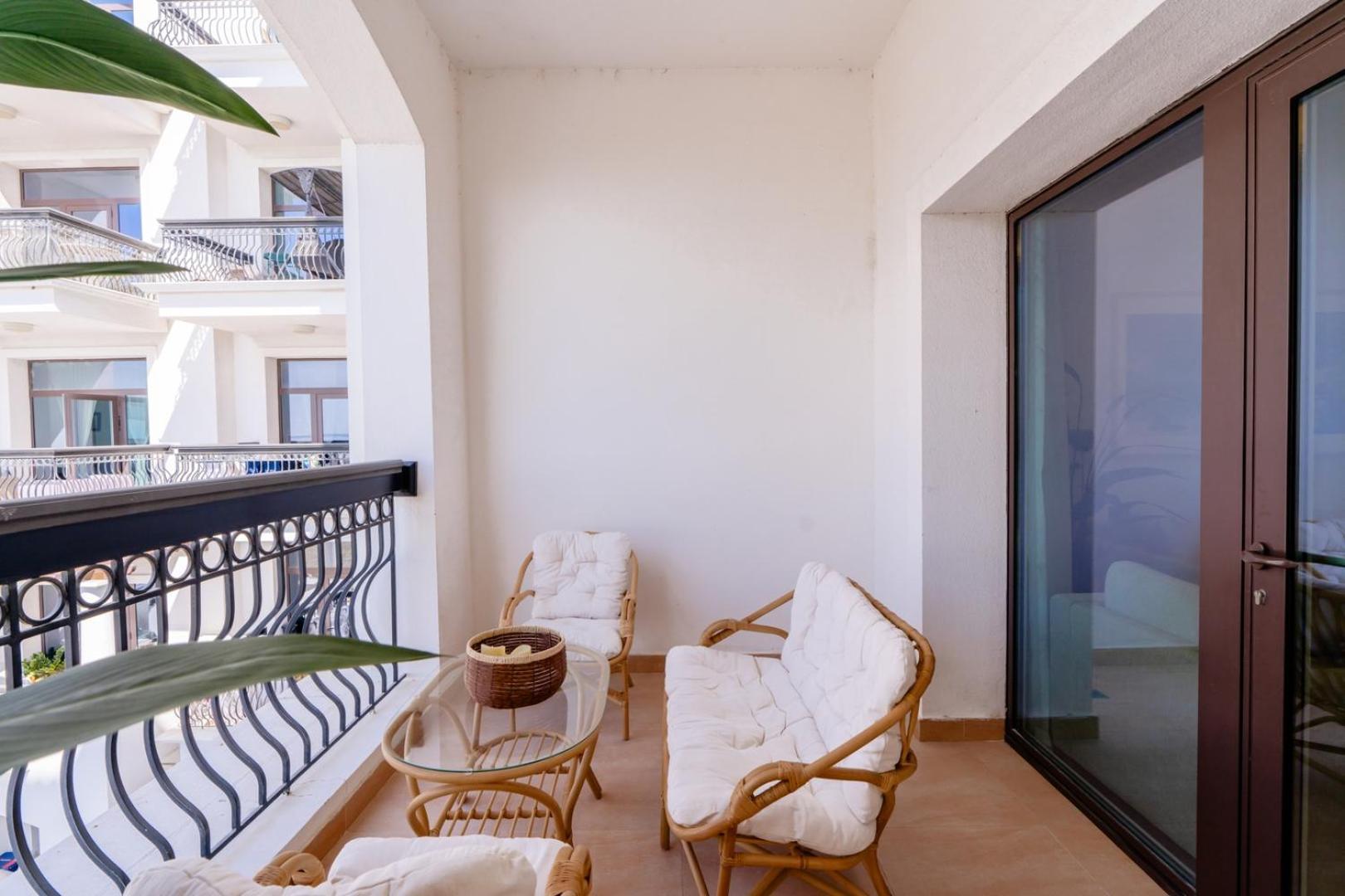 Appartement On Yas Island With Complimentary Yas Theme Park Tickets