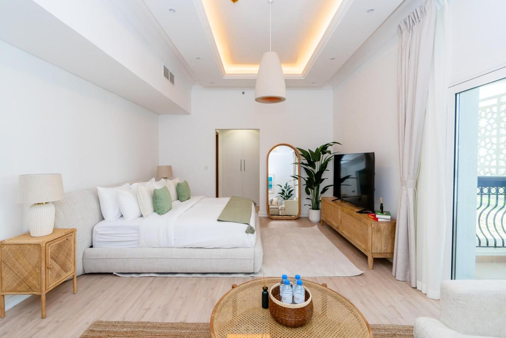 Appartement On Yas Island With Complimentary Yas Theme Park Tickets